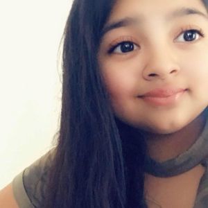 Meet your Posher, Ana